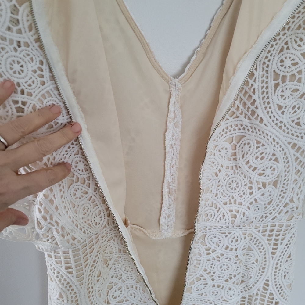 Soieblu Lace Dress Cream Sz M - Picture 9 of 10